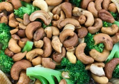 Broccoli and cashew nut salad